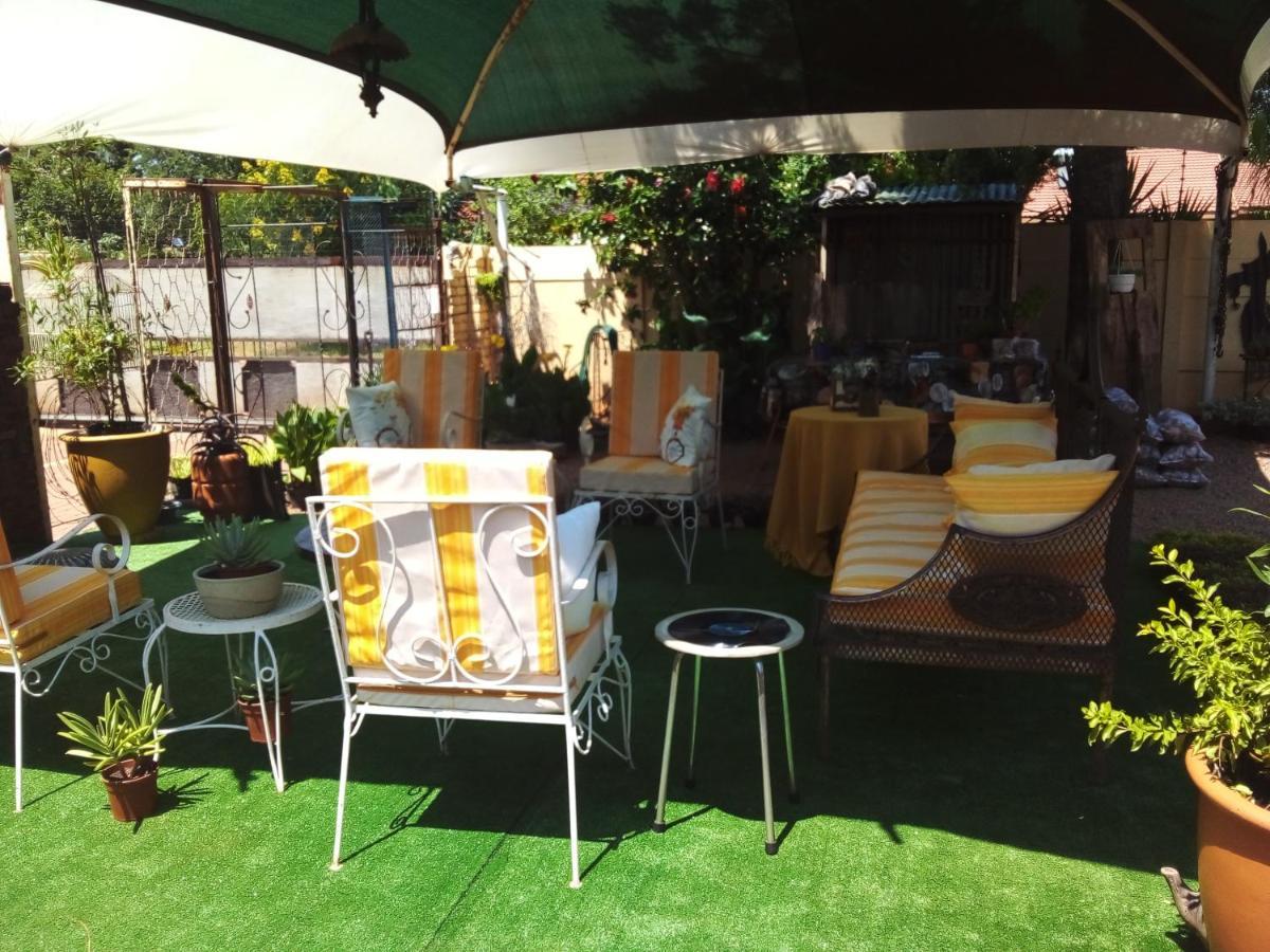 Mookgophong Africas Eden Guesthouse מראה חיצוני תמונה