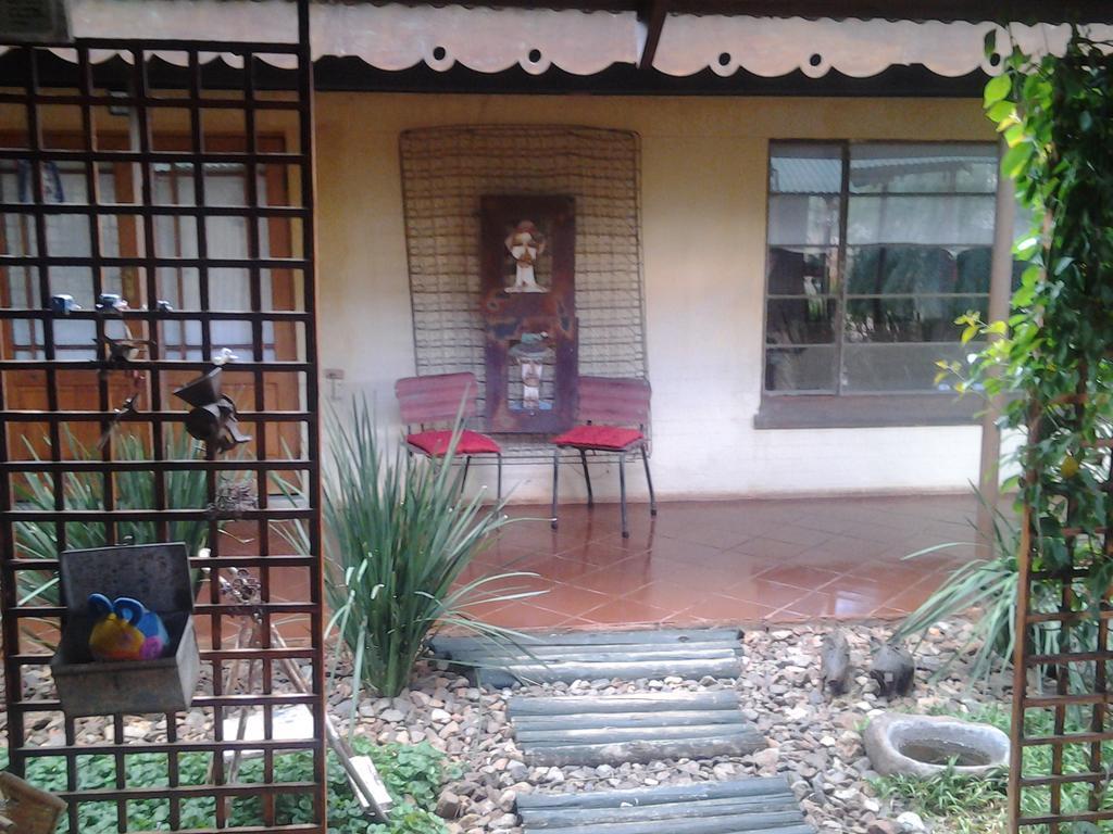 Mookgophong Africas Eden Guesthouse מראה חיצוני תמונה