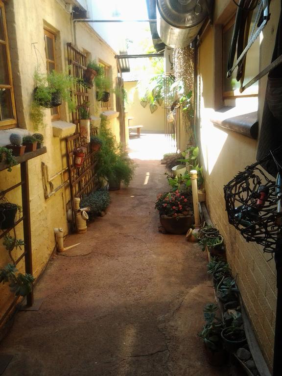 Mookgophong Africas Eden Guesthouse מראה חיצוני תמונה